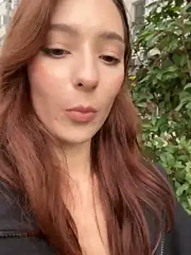 LilluKatten live sex cam