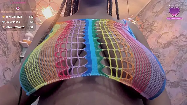 nefertiti_ebony live sex cam