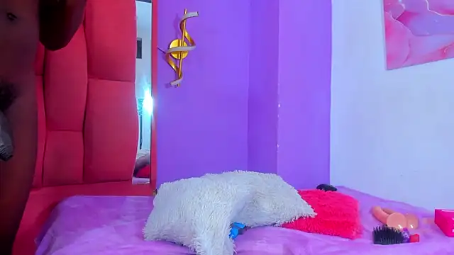 VICTORIAOBEY live sex cam