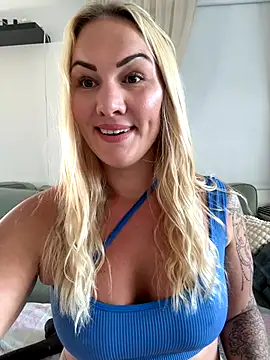 NastyMilf_ live sex cam