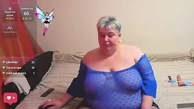Baunti5555 live sex cam