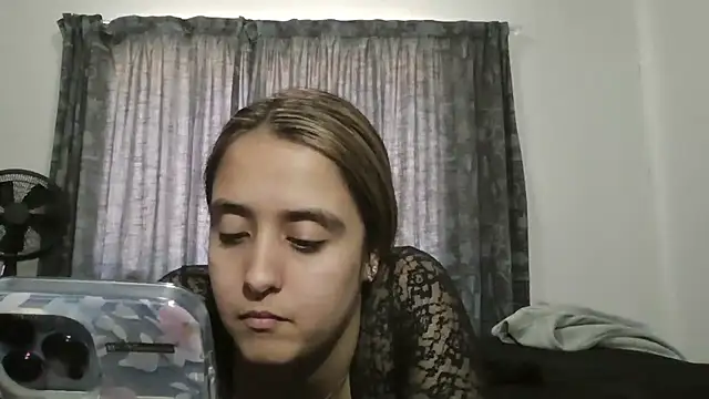 daddys_only_girl live sex cam