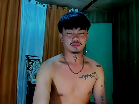 cutievrinx live sex cam