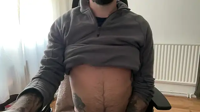 TattedUpSir live sex cam