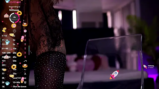 MissKiarra live sex cam