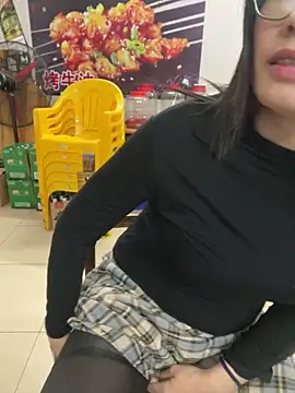 Bella0815 live sex cam