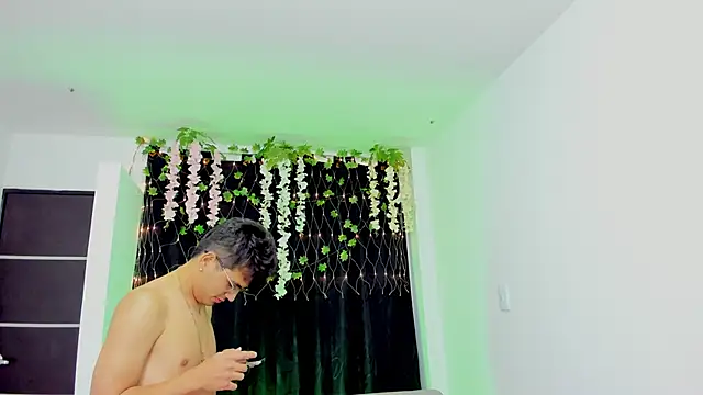 UNIVERSAL_SEXX_ live sex cam