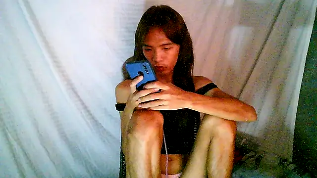 SWEETGIRL-69 live sex cam