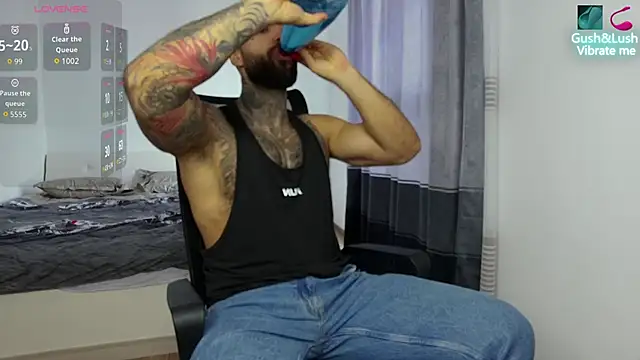 MasculineGuy99 live sex cam