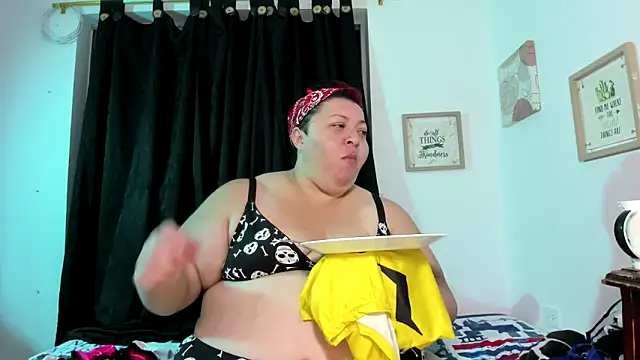 MANDY-MEGA-BBW live sex cam