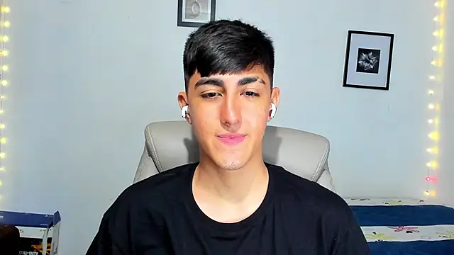 babymaik live sex cam