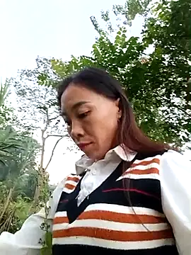 -Chua-90 live sex cam