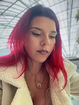 RiriRoseey live sex cam