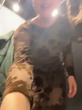 KiraSunshine live sex cam