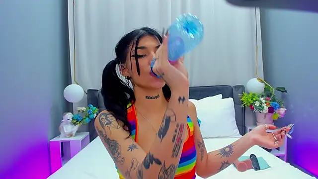 YasminWild live sex cam