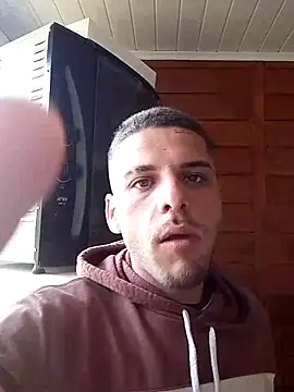 PauGostoso051 live sex cam