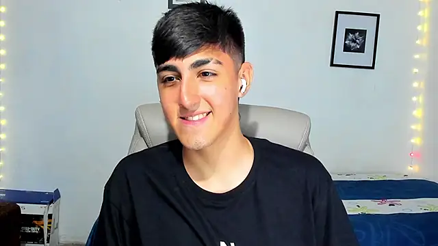 babymaik live sex cam