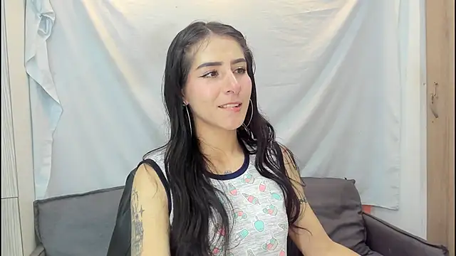 Mhelanny2 live sex cam