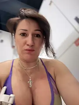 ZhenjaPoledance live sex cam