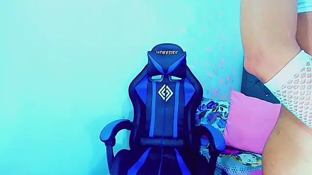 aidaathh live sex cam