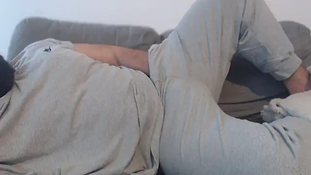 hugemachohandsome live sex cam