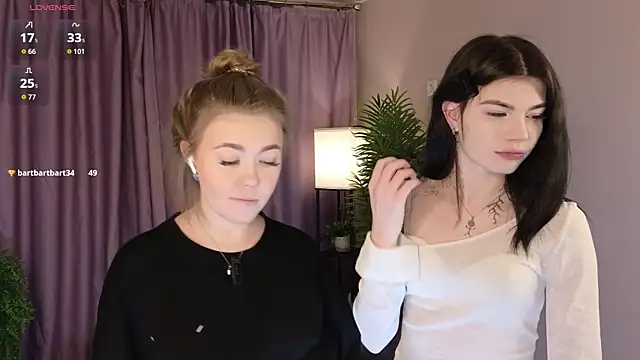 TwixieGuo live sex cam