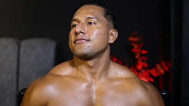 CallumMuscle live sex cam