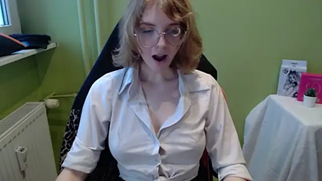 juicyPenny live sex cam