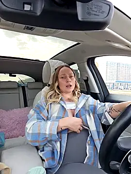 Bondgirl_013 live sex cam