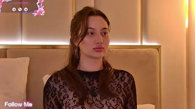 MaryReel live sex cam