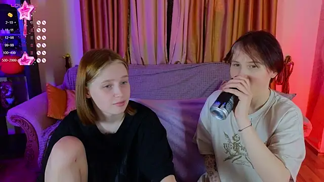 Girls_Fingers live sex cam