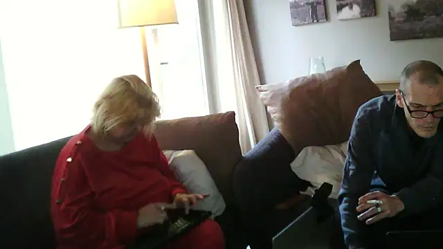 Sylviastar46 live sex cam