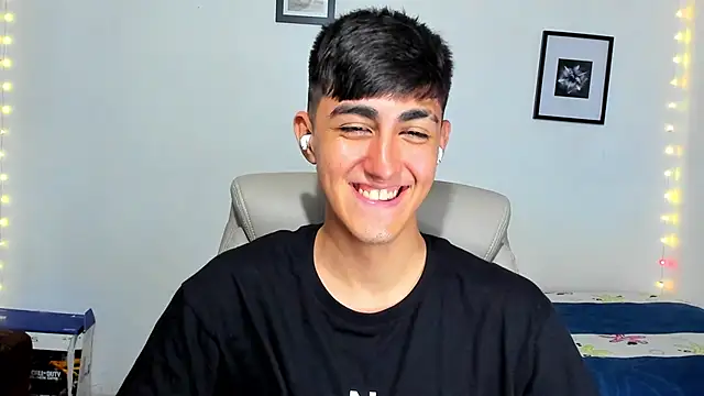 babymaik live sex cam