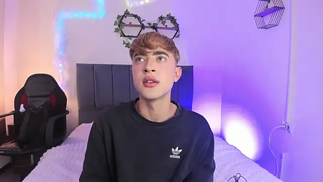 JustinCastiblanco live sex cam