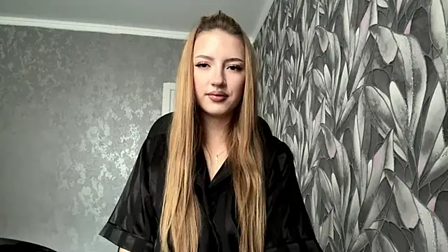 HollyCroker live sex cam