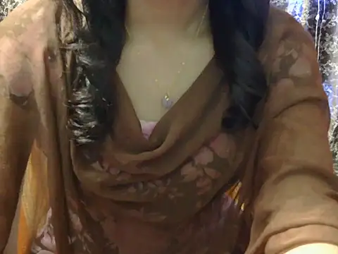 lovely_soniya live sex cam