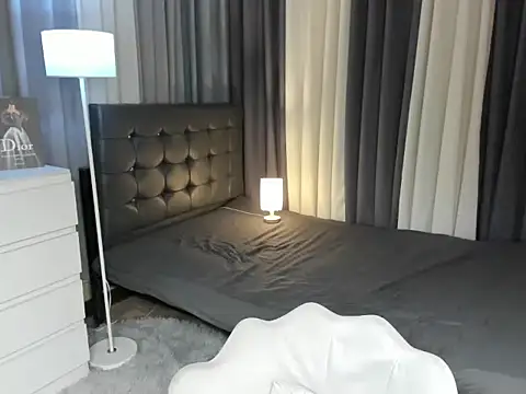 Blaire_Samantha live sex cam