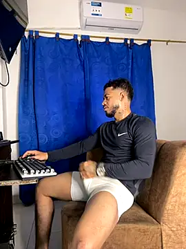 Kylian_Alessandro live sex cam