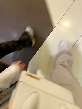 white_godness live sex cam