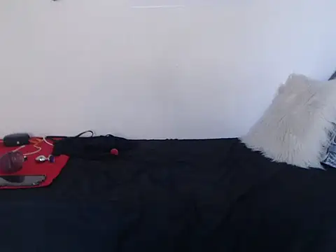 Perola__May live sex cam