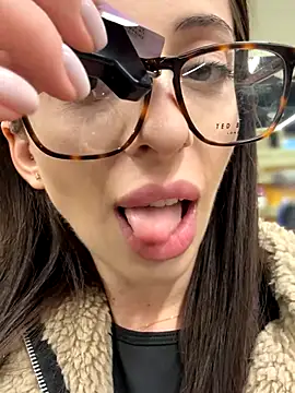 Lilitoppp live sex cam