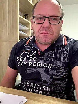 coupleLatinaLovers live sex cam