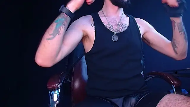 AxelColton live sex cam