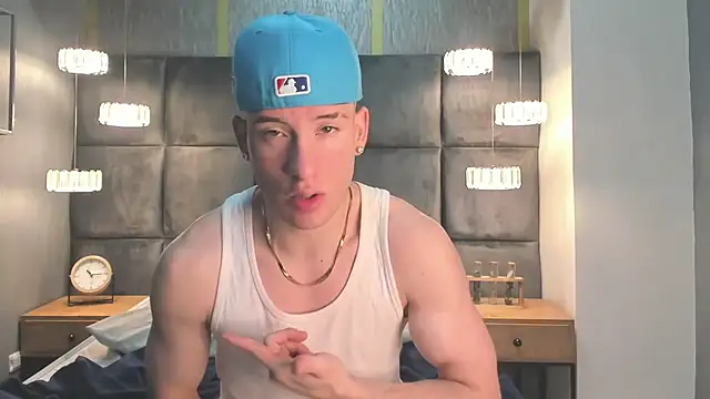 HunterHeat_ live sex cam