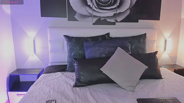 sofi_bakerr live sex cam