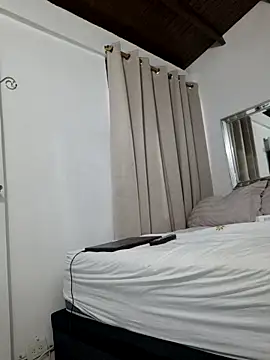 doctora-danna live sex cam