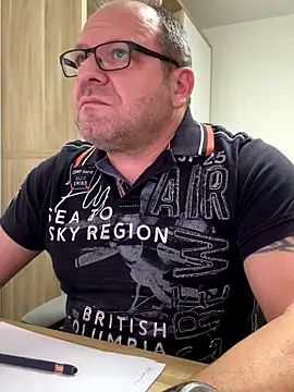 coupleLatinaLovers live sex cam