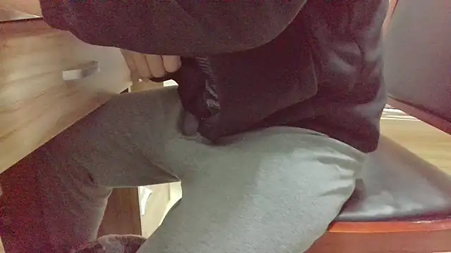 huzi518 live sex cam