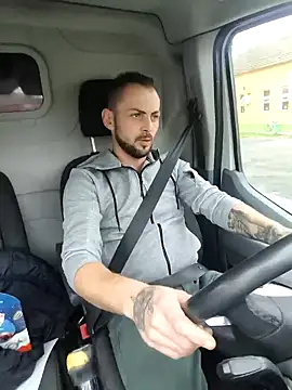 papichulo0099 live sex cam