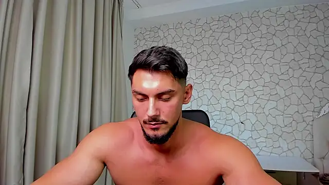 ClintMasters live sex cam